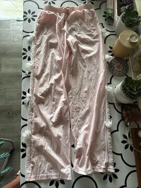 Free Haven Pale Pink Elastic Waist Lounge Shorts